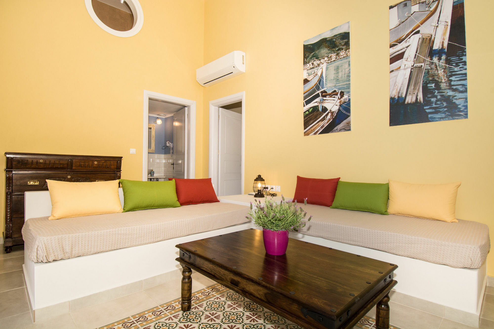 Petra Boutique Homes Arginonda Luaran gambar