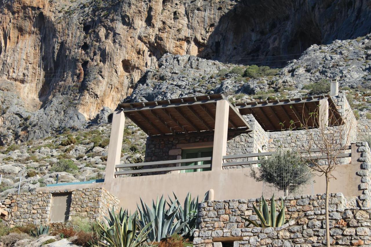 Petra Boutique Homes Arginonda Luaran gambar